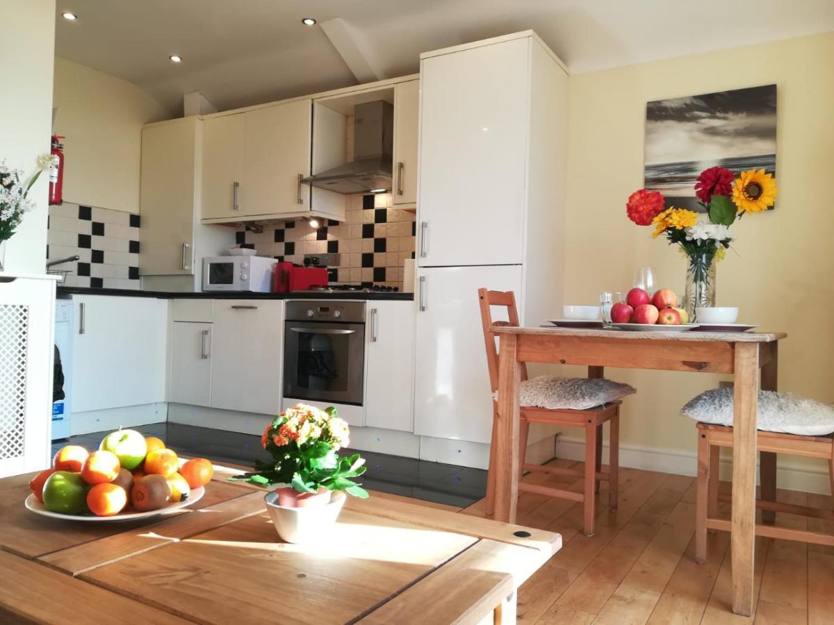 Bright, Modern 1 Bedroom Apartment, Uplands, Swansea Exterior photo